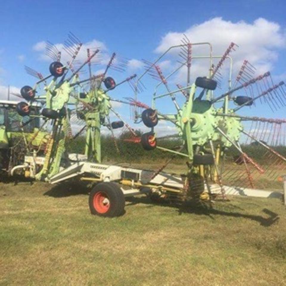 /photos/1810392719Claas Liner 3000. 4JPG.jpg